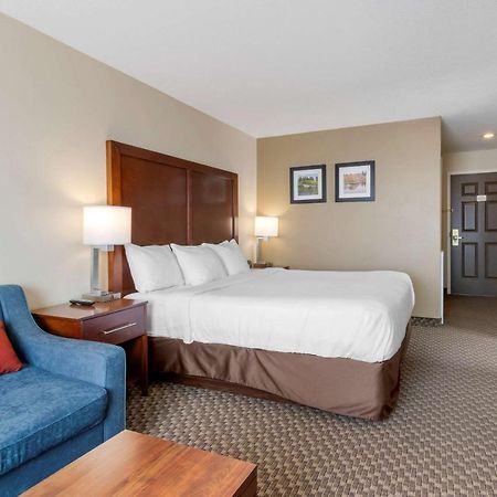 Comfort Inn Lethbridge Exterior foto