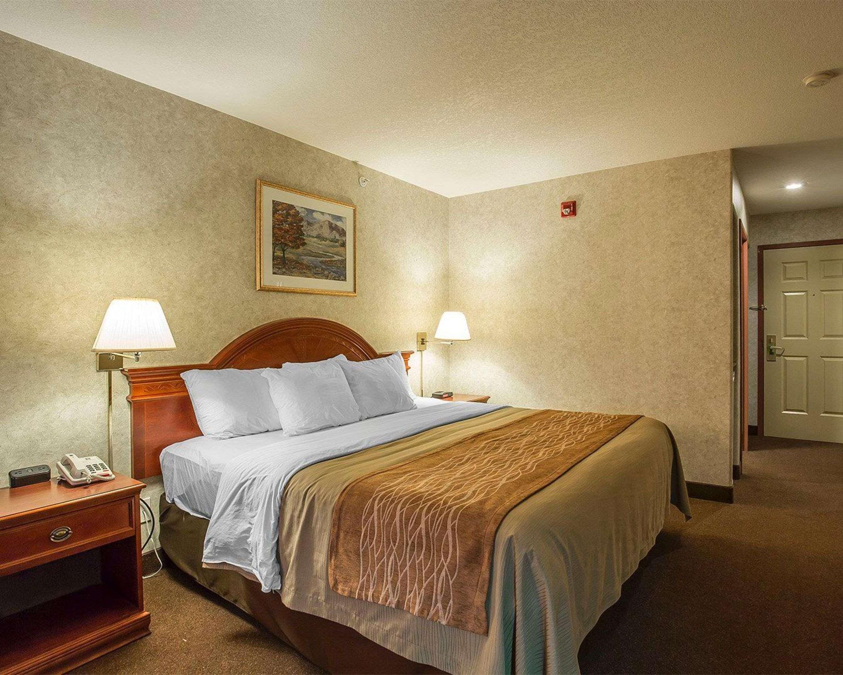 Comfort Inn Lethbridge Exterior foto