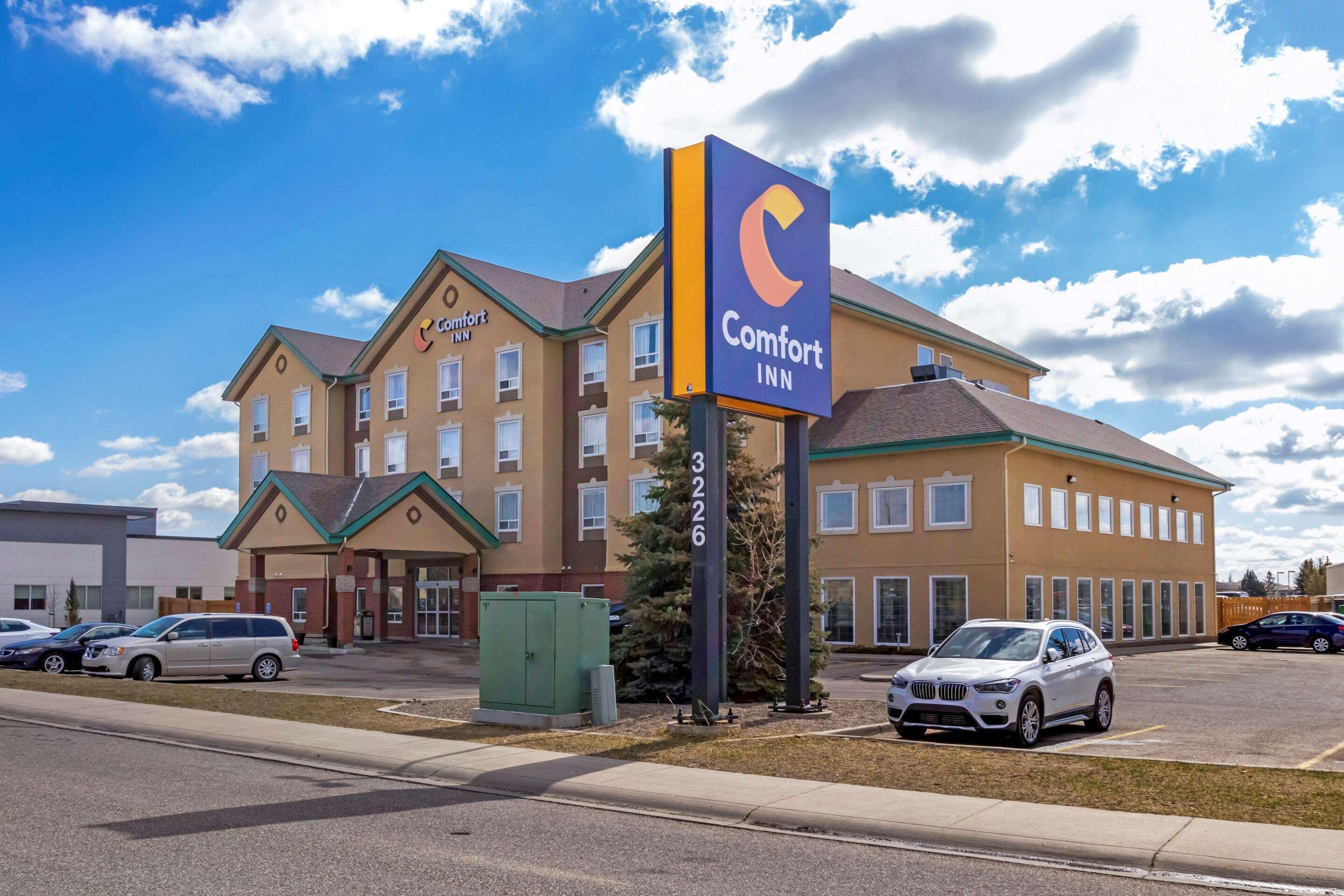 Comfort Inn Lethbridge Exterior foto